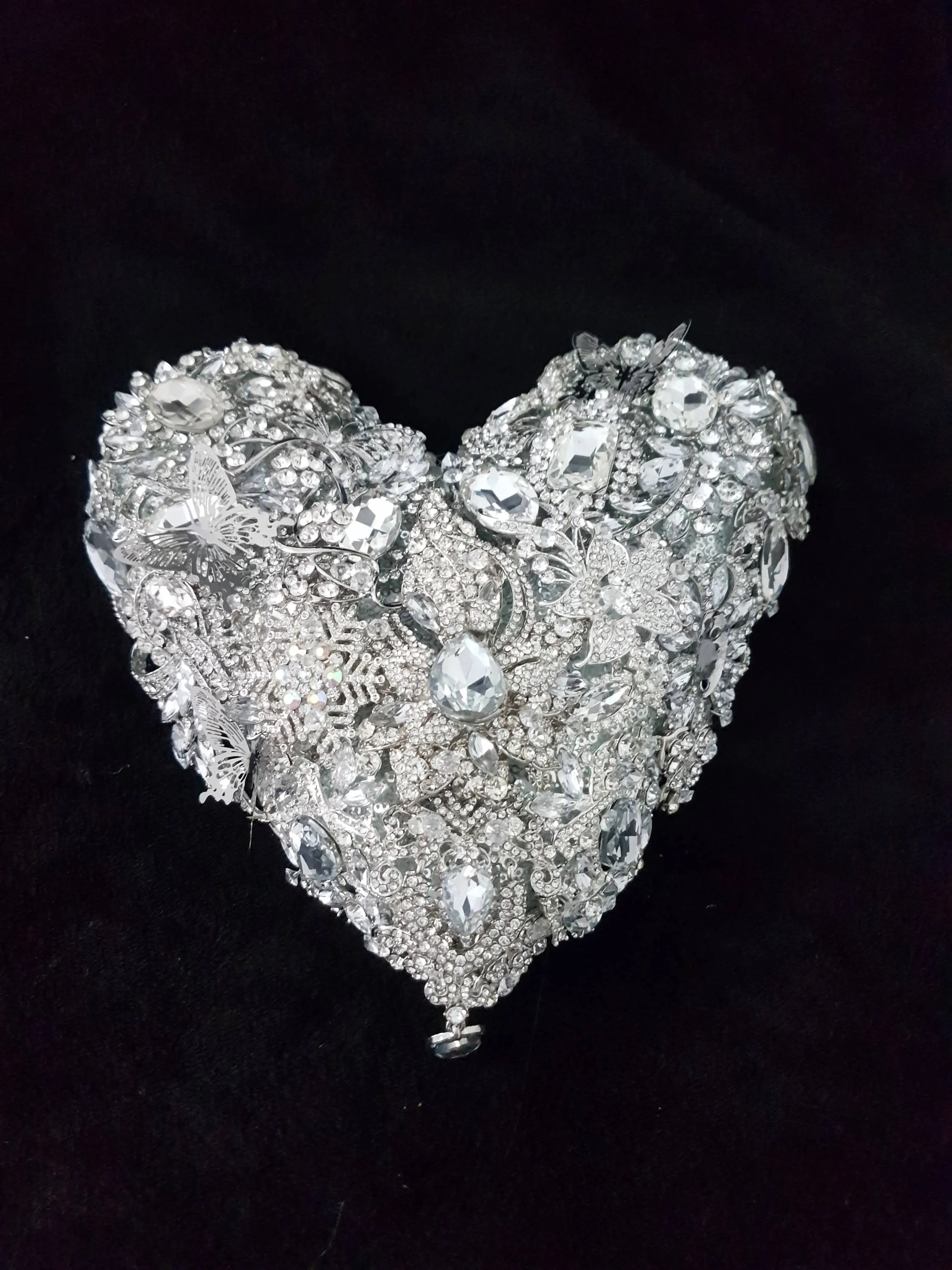 Heart brooch bouquet, jewel heart wedding bouquet.