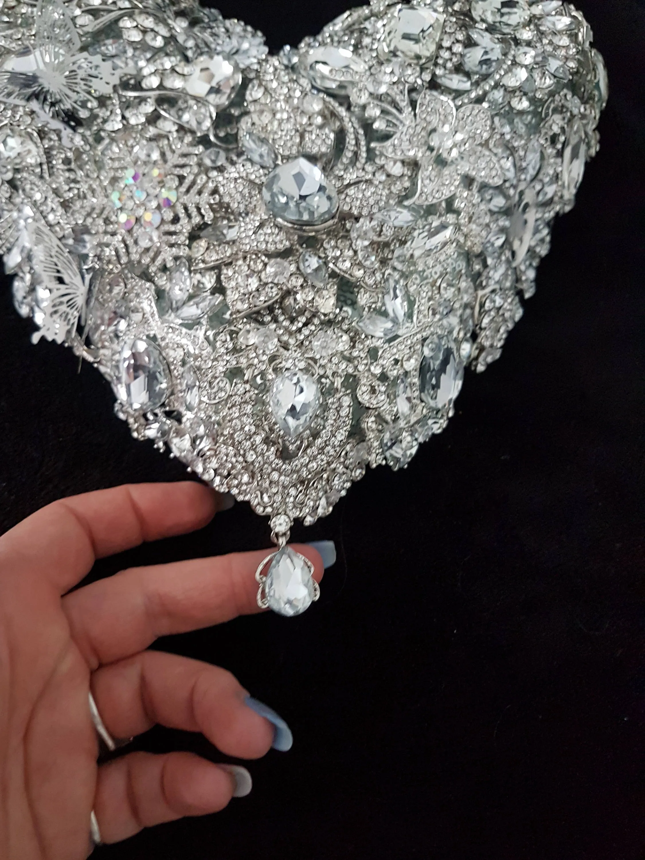 Heart brooch bouquet, jewel heart wedding bouquet.