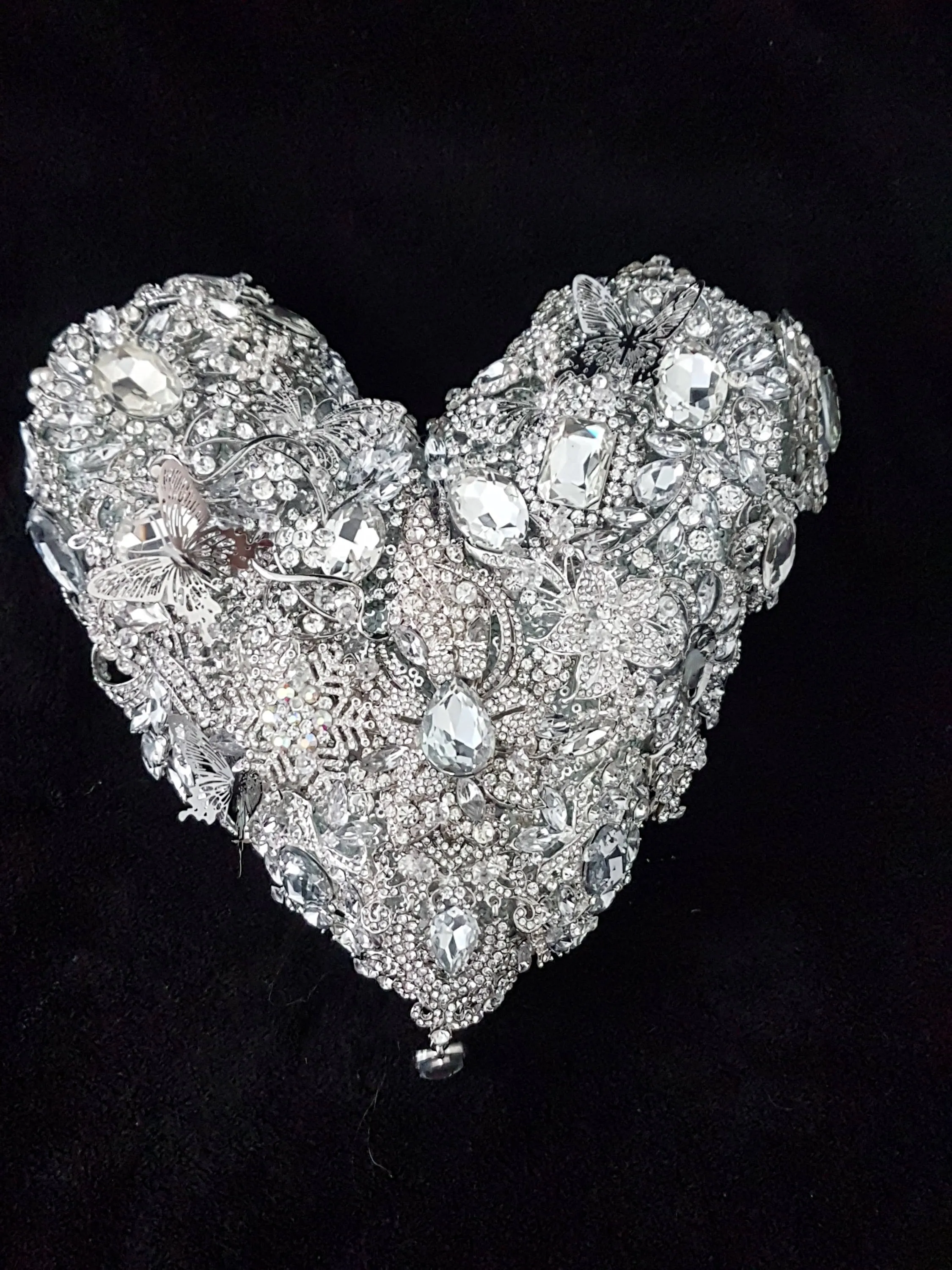 Heart brooch bouquet, jewel heart wedding bouquet.