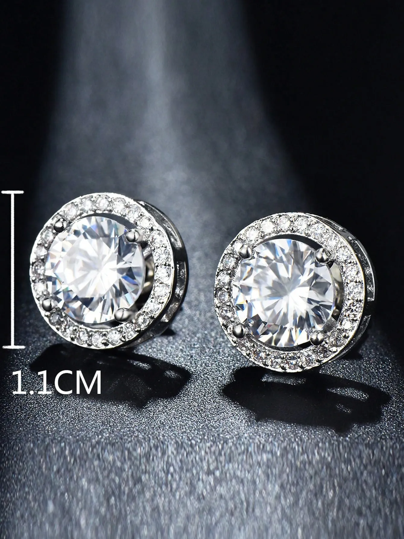Luxurious Classic Round Micro-Inlaid White Zircon Ear Studs for Women