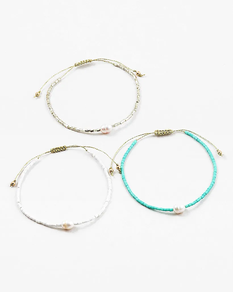 Pearl on White Bead Braclet